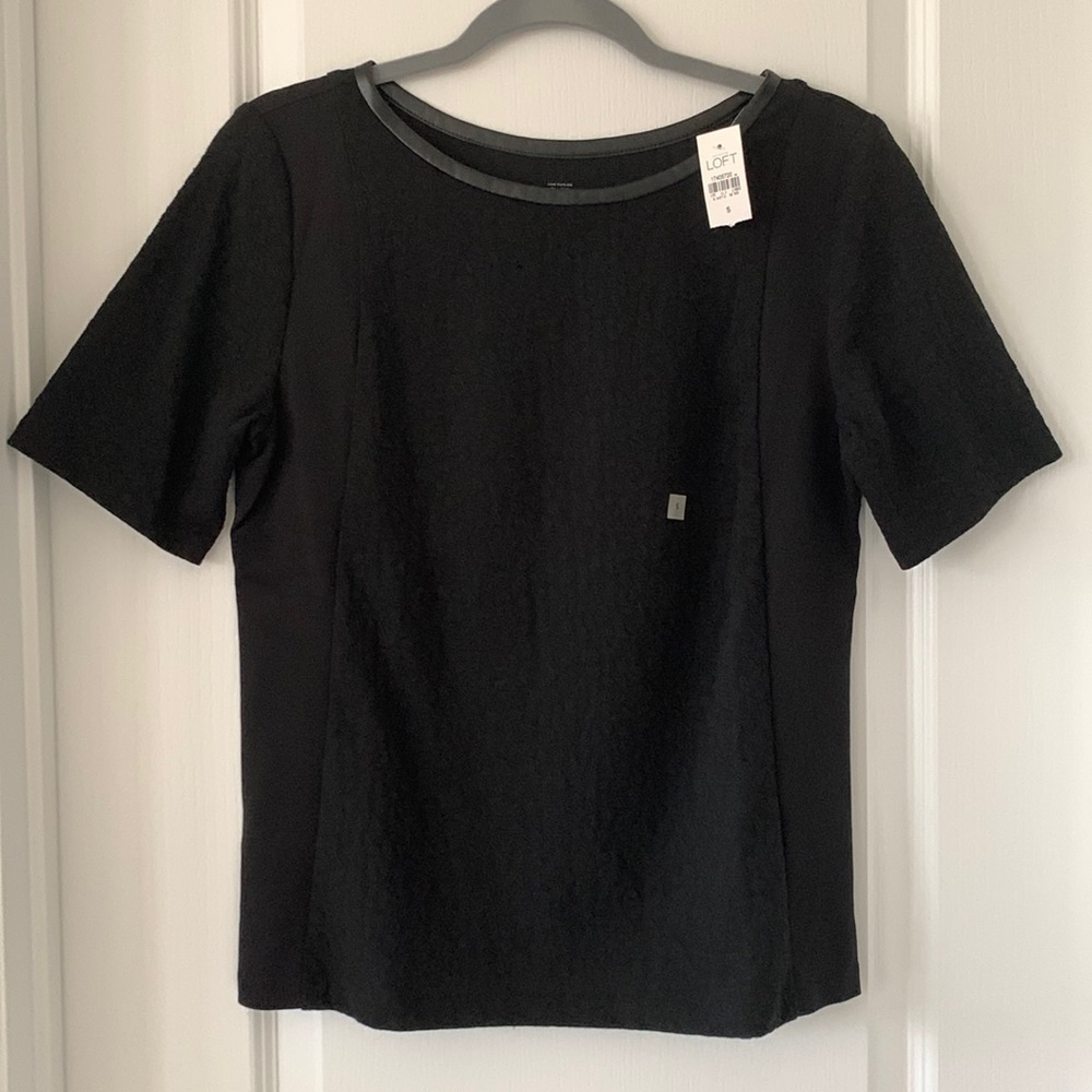 NWT LOFT Faux Leather Neckline Textured Short Sleeves Top Size Small